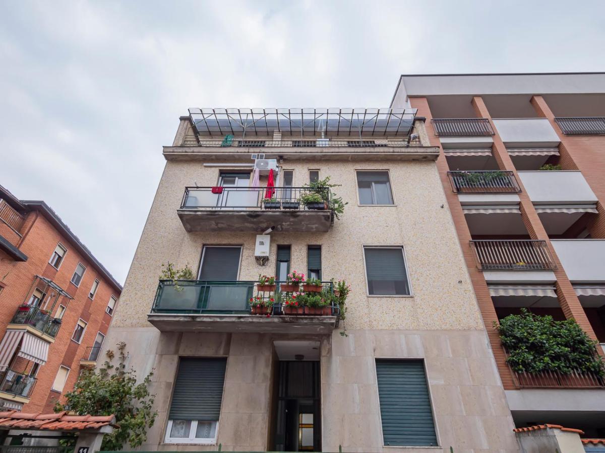 Appartement Ihost Flat - Sestini 11 à Milan Extérieur photo